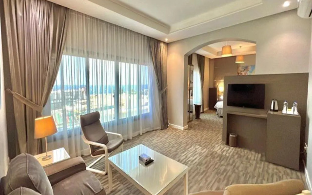 loren serviced Apartment Corniche