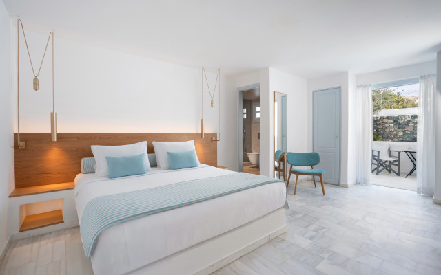 Santorini Kastelli Resort