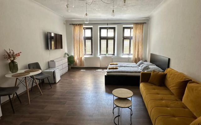 Kovarik Apartments I