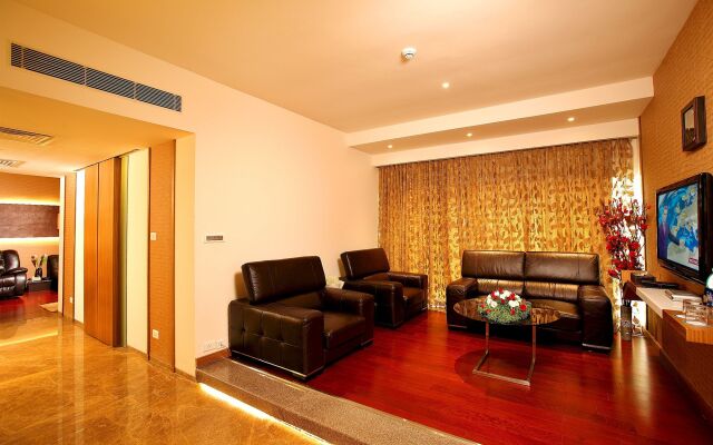 Flora Airport Hotel and Convention Centre Kochi
