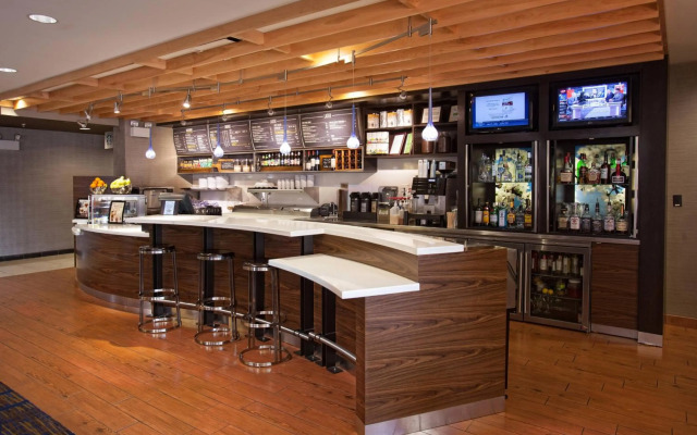 Courtyard by Marriott Fayetteville