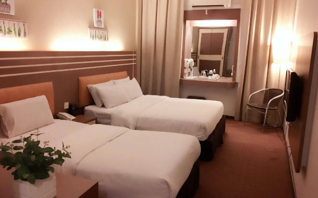 The Landmark Hotel