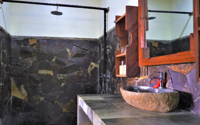 Swar Bali Lodge