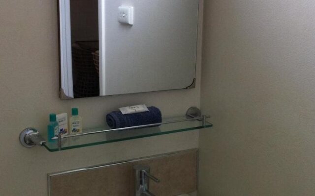 Burdekin Motor Inn