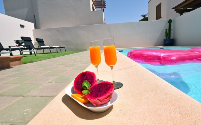 Lighthouse Villa - Private Pool -