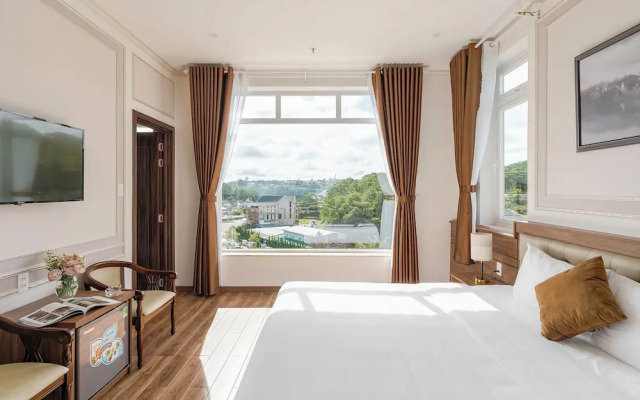 Pine View Hotel Dalat