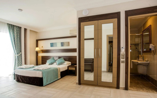 Adin Beach Hotel