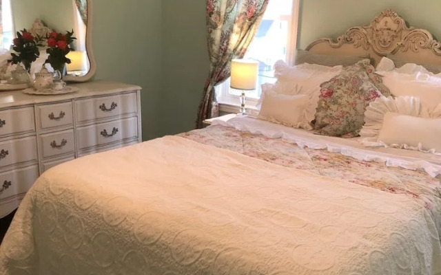 The Carriage House B&B