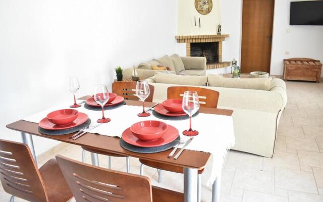 Raeti Cretan Guesthouse
