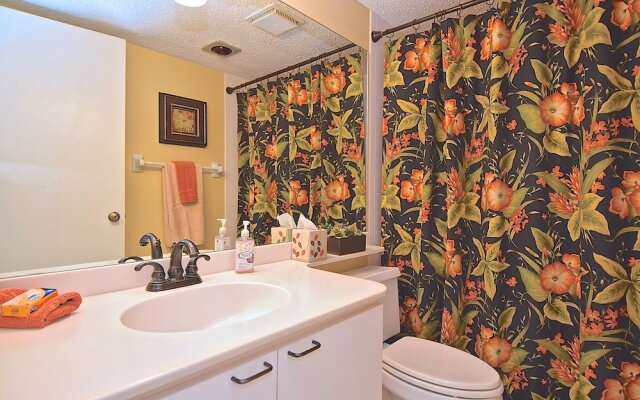 Gulf and Bay Club by Vtrips