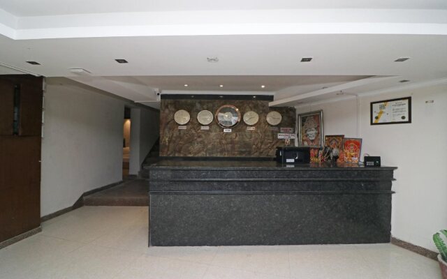 City Centre By OYO Rooms