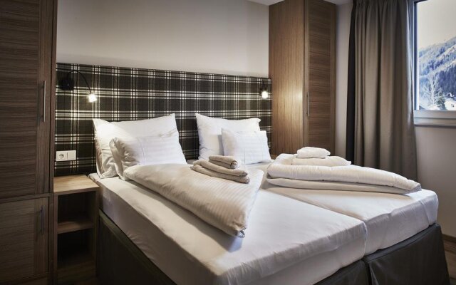 Silva Peak Residences