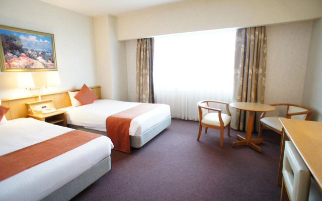 Hiyori Hotel Osaka Suminoekoen Station