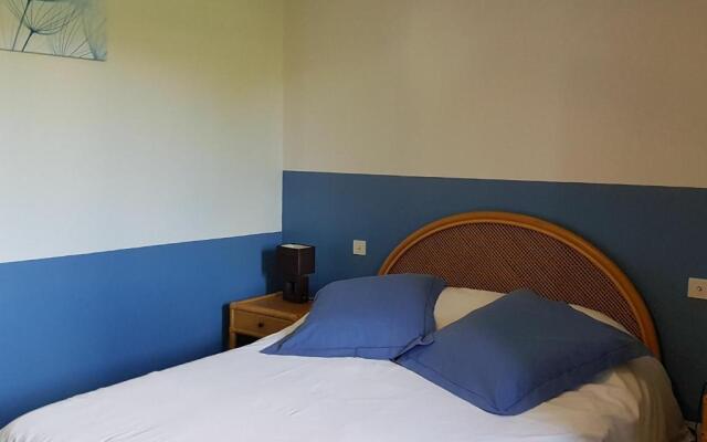 Gîte Sury-en-Vaux, 3 pièces, 4 personnes - FR-1-586-3