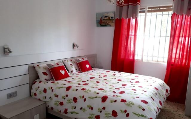 House With 3 Bedrooms In Alcanar, With Enclosed Garden - 100 M From The Beach