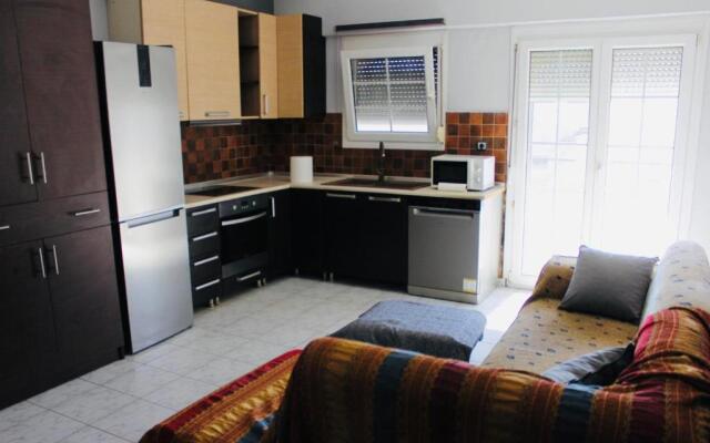 Alexandros home
