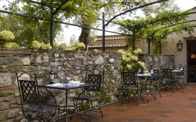 Torre a Cona Wine Estate
