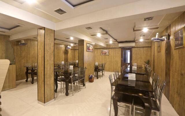 OYO Apartments Powai Lake