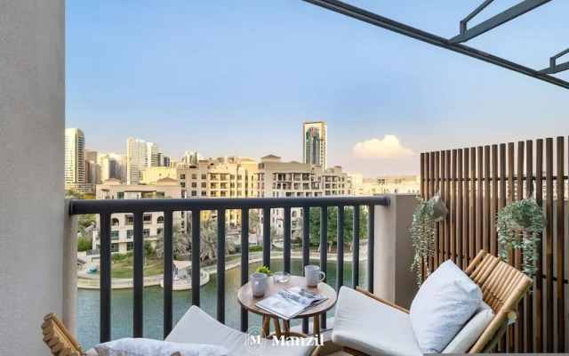 Canal View Studio Near Marina Palm Jumeirah