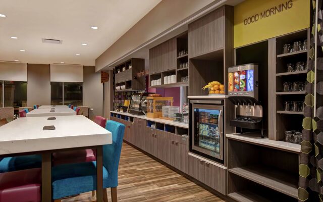 Home2 Suites by Hilton Charlotte Uptown, NC