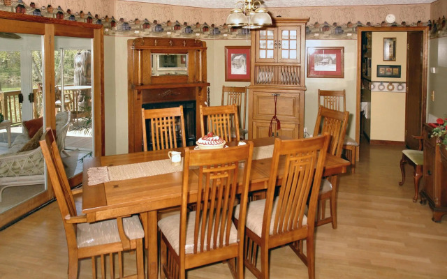 Appleview River Resort