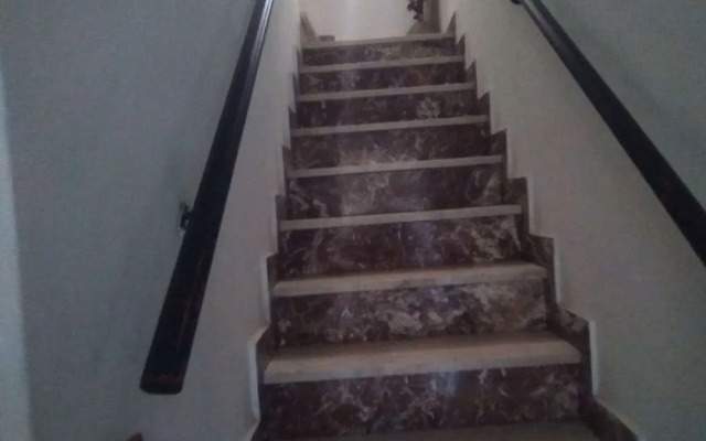 Room in Guest Room - Beautiful Double Room