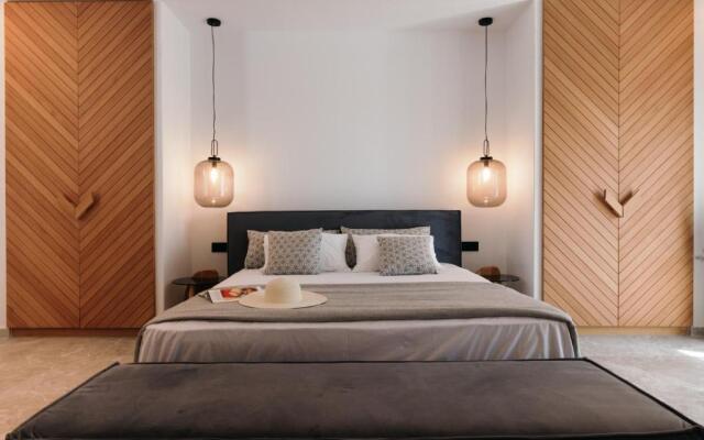 Milestones Naxos Hotel