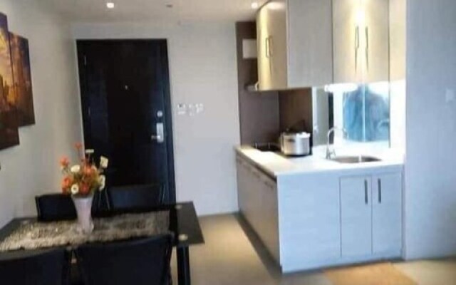 Remarkable 2-bedroom Condo Unit in Quezon City