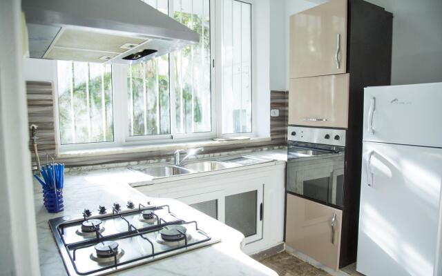 LE CENTRE-VILLE: TRèS CHIC APT AVEC JARDIN @ MARSA
