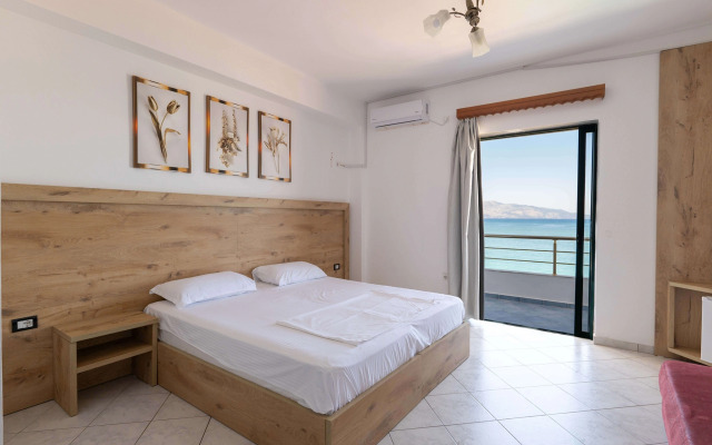 Hotel Mercury Saranda