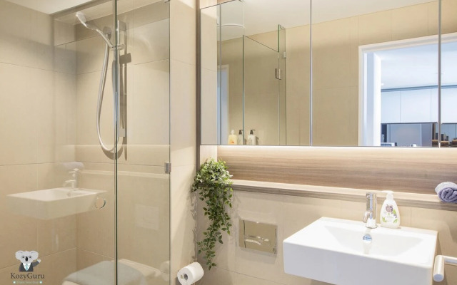 KOZYGURU Docklands Cozy Water View 1BED