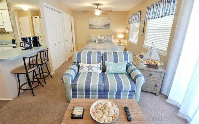 Gulf Highlands 116K - Studio Condo