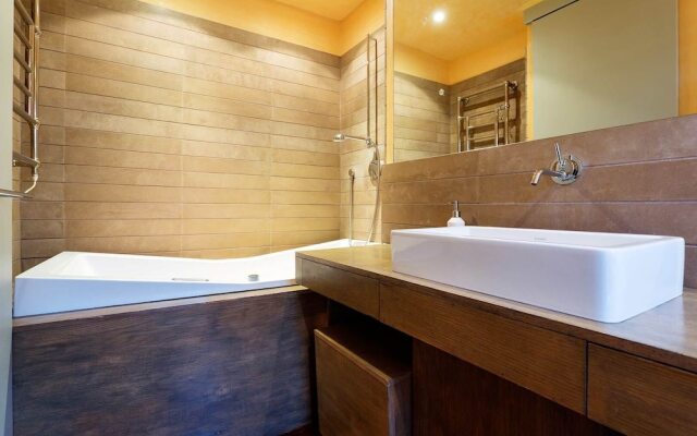 Kings Private Escape