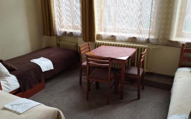 Hostel Lux