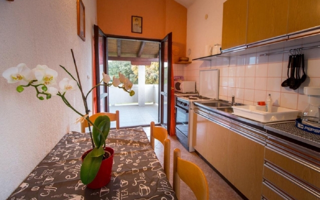 Apartment Davorka - with sea view: A2 Kampor, Island Rab