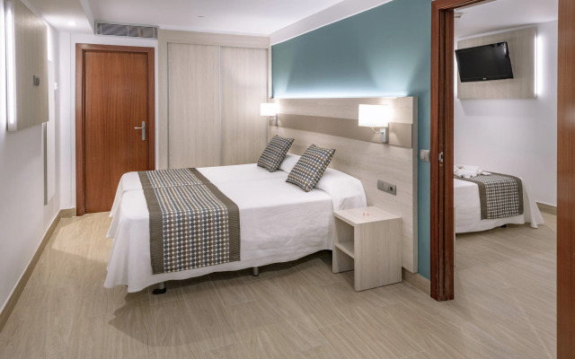 Hotel 4R Miramar Calafell