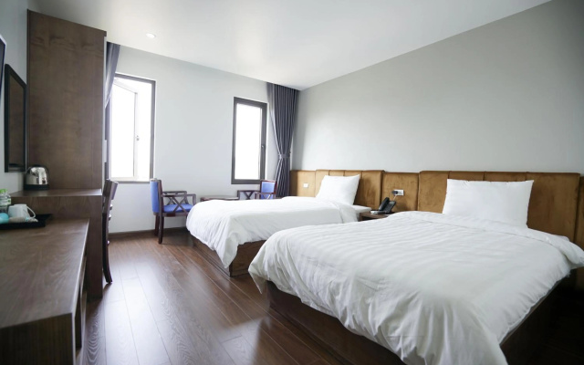 Lex Hotel – Guest Rooms – Ha Long