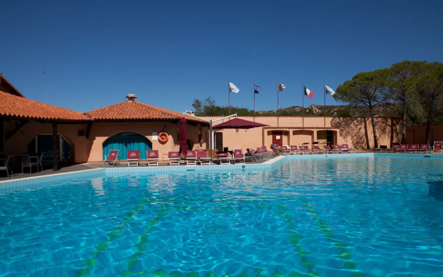 Club Esse Cala Bitta