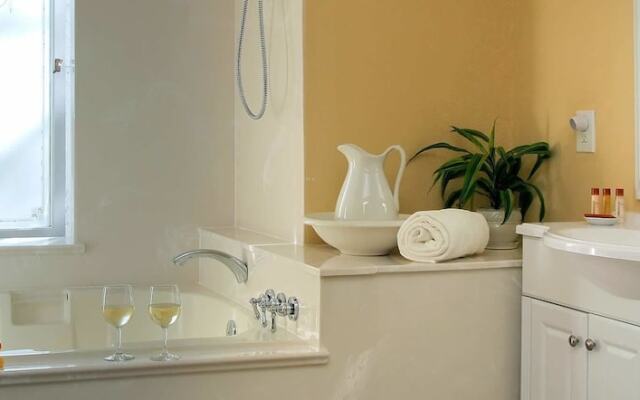 Arbor Guest House