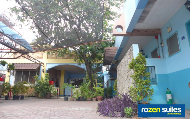 Rozen Suites Malakas