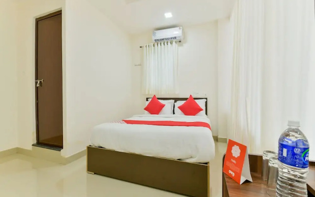 OYO 14866 Home Elegant Stay Kochi Airport