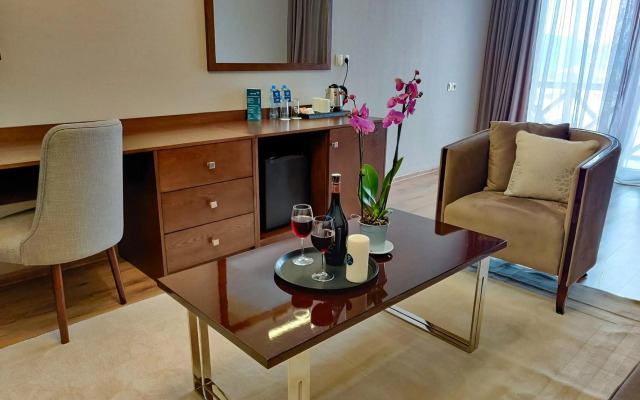 Hotel and SPA Crystal