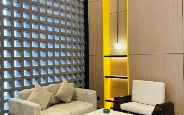 Dilunting Hotel