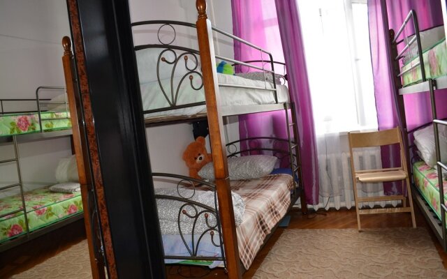 Book Hostel on Frunsenskaya Embankment