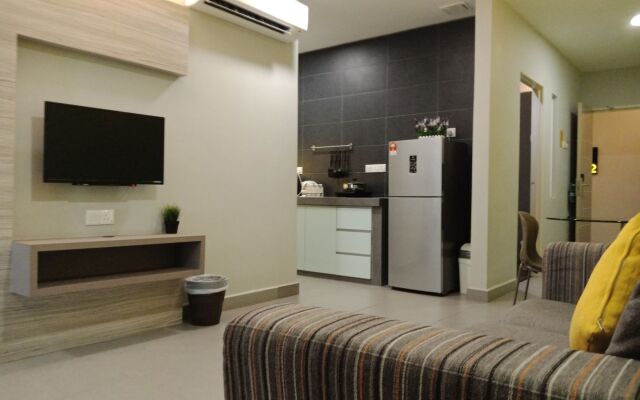 Lemon8 Hotel Apartment