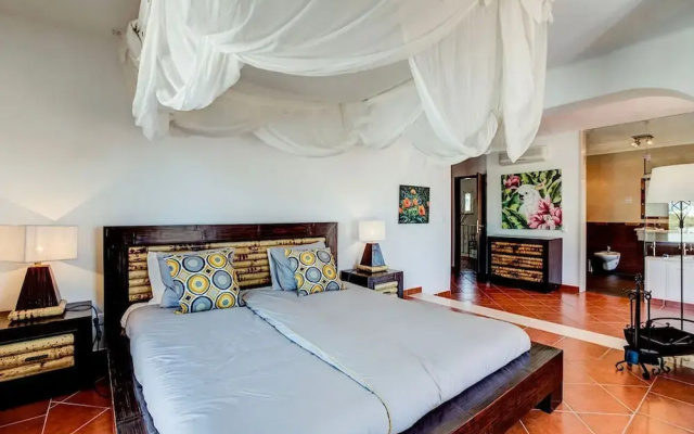 Casa Ninho Spacious 5 Bedroom Villa in an Enviab