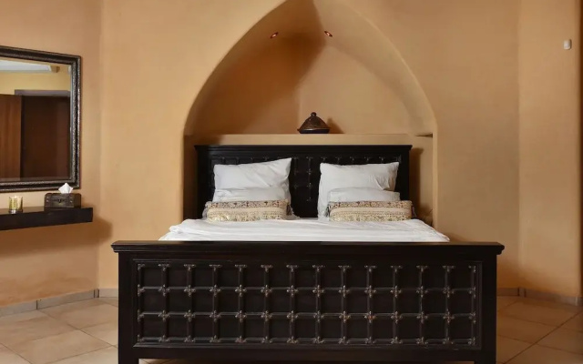 Kami Suites Hotel