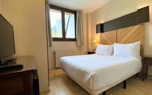 Hotel Silken Ordesa