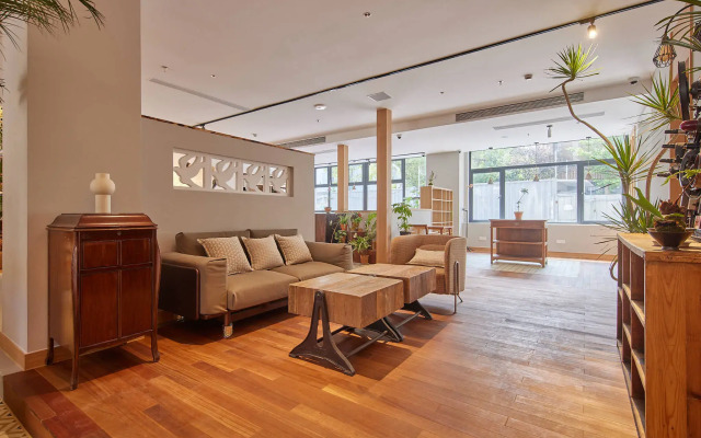 Timeless Boutique House