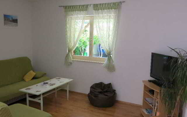 Apartments In Trogir by Smuketa Apartments